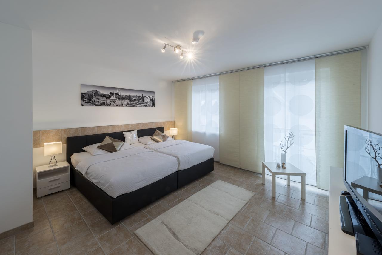 Wn Rooms Wiener Neustadt Dış mekan fotoğraf